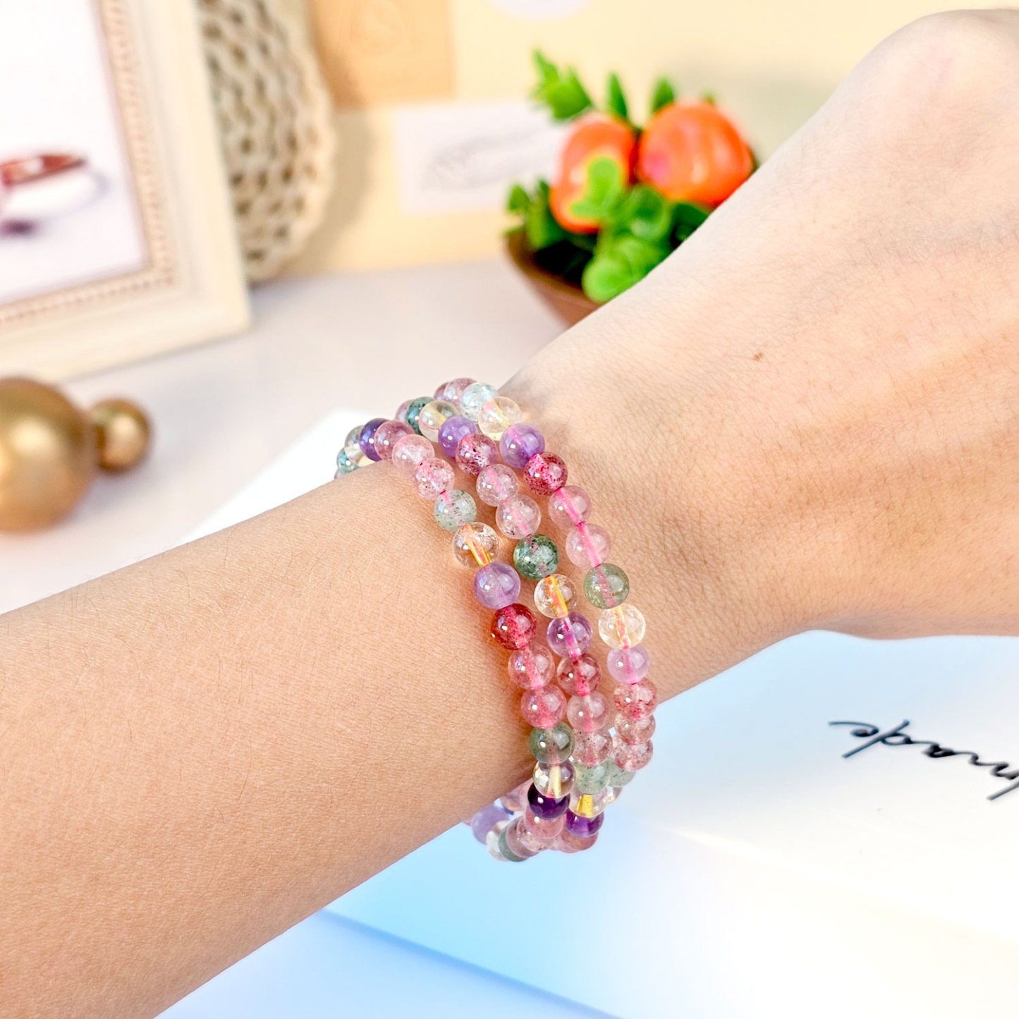 17 Jun - Strawberry Stone Rosay Bracelet