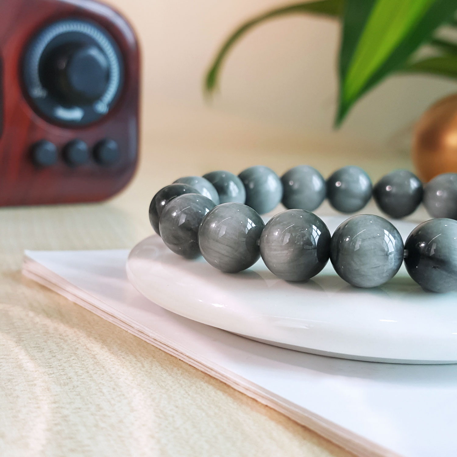 5 Aug - Eagle Eye Bracelet