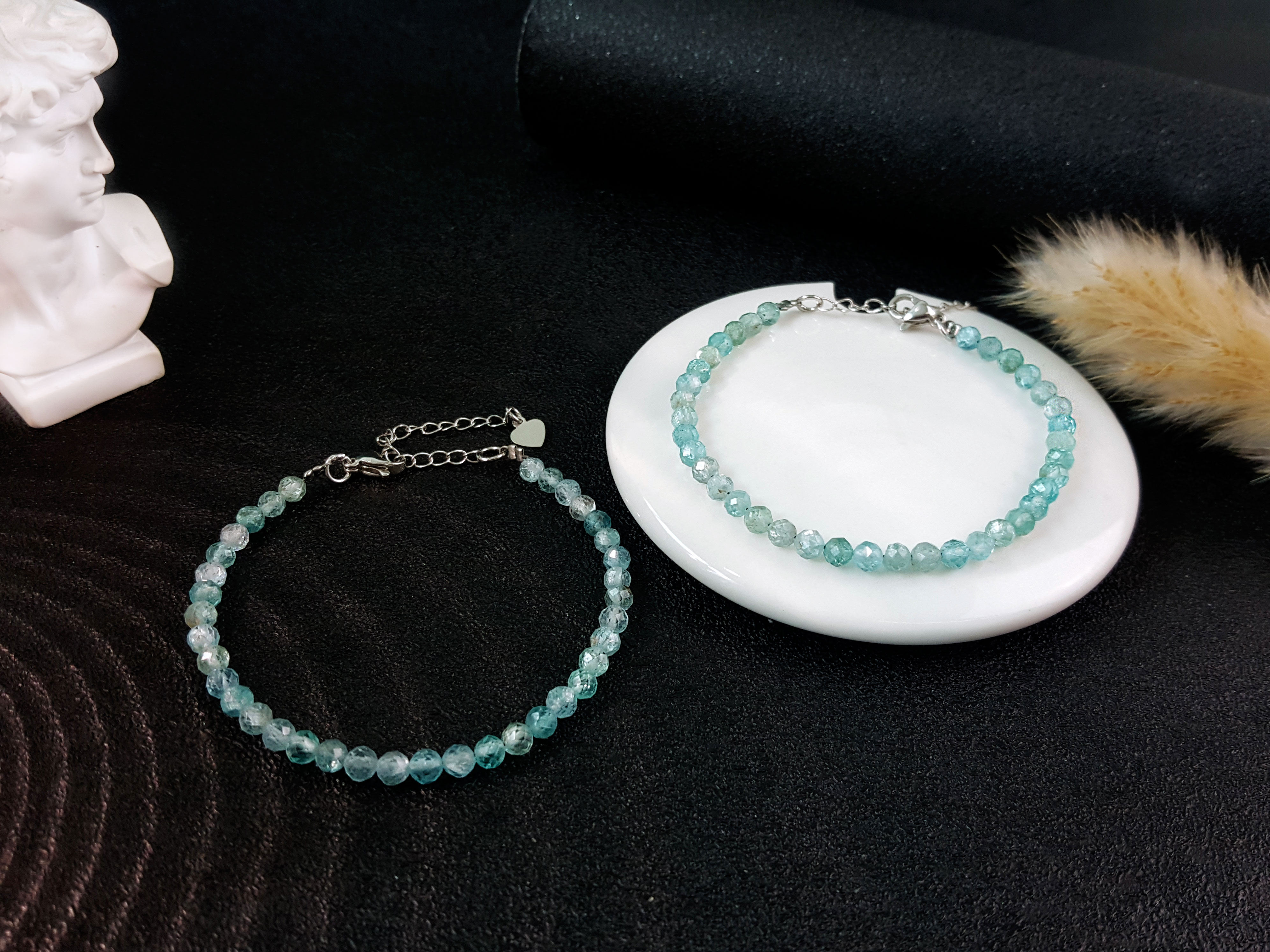 7 Aug - Blue Apatite Cutting With Hook Bracelet