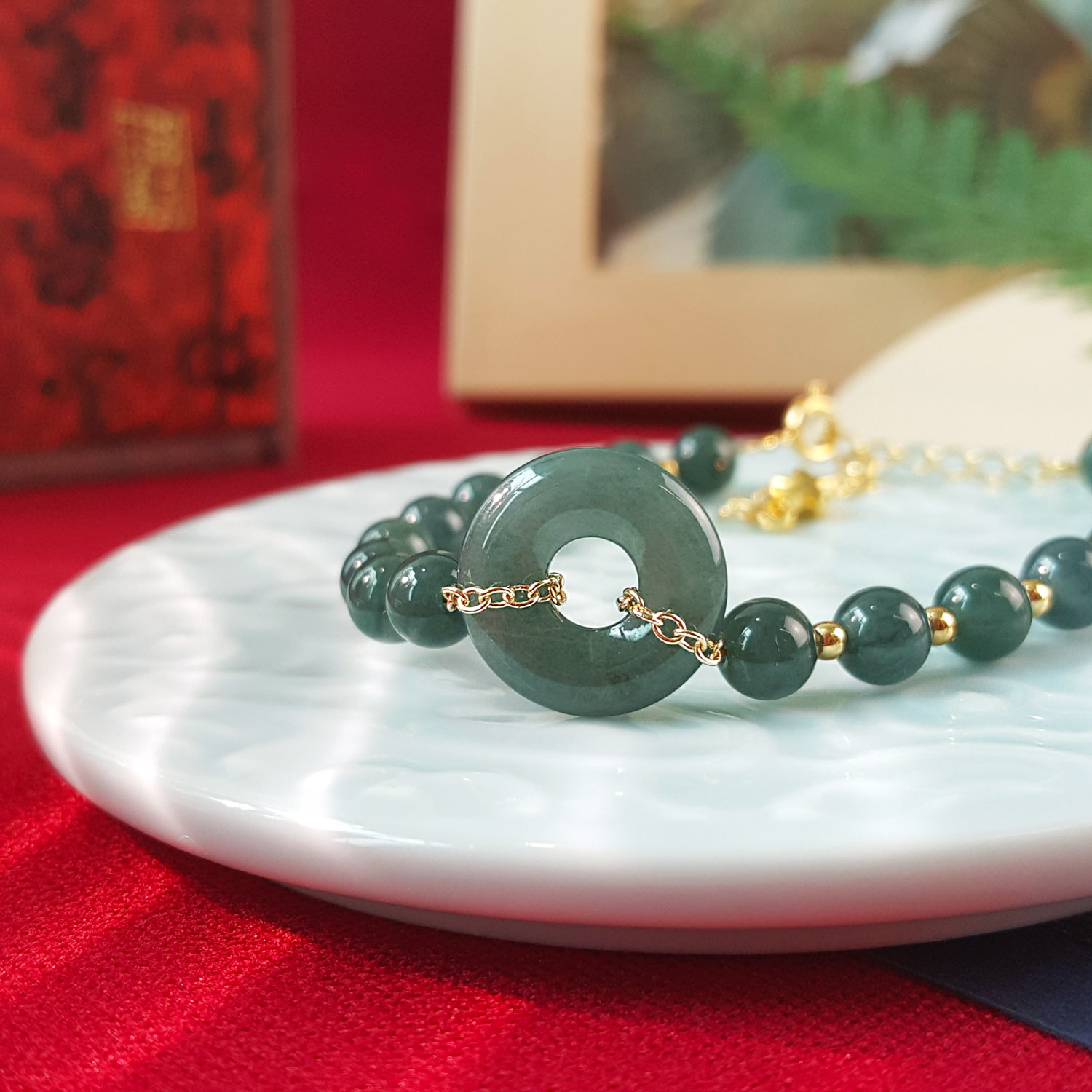 11 Aug - Jadeite And Peace Buckle Design With Hook Bracelet