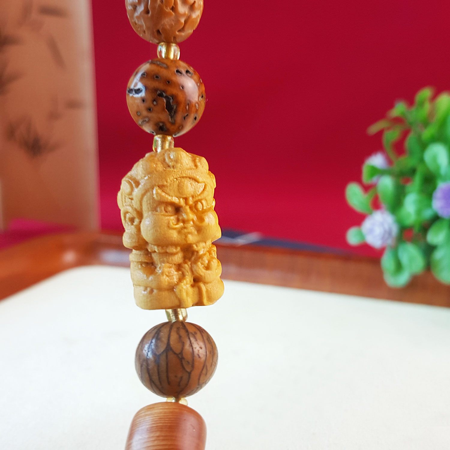 4 Aug - Eighteen Seed Bodhi with Jambhala Design Phone Hanger