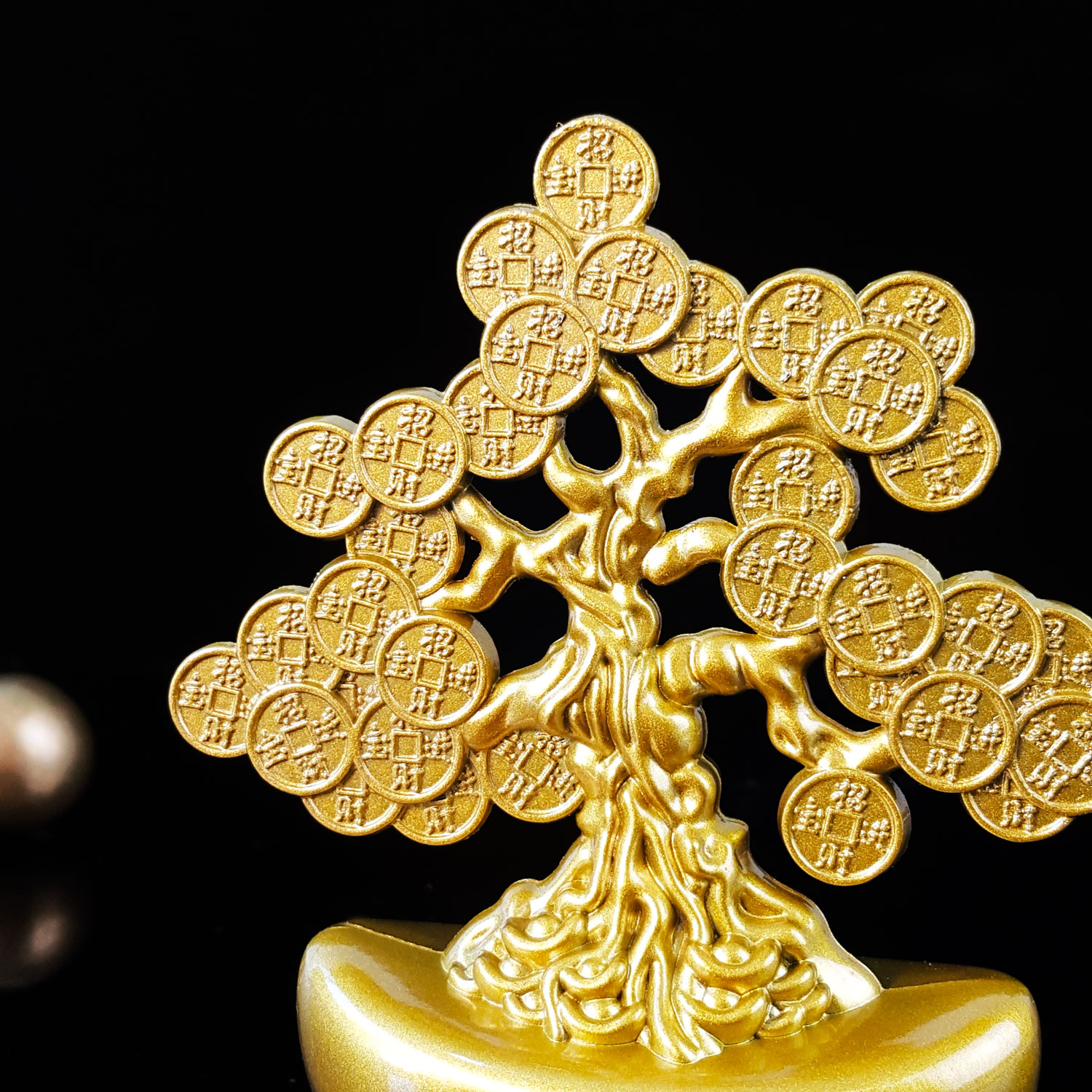 24 Aug - Attracting Wealth And Treasure Money Tree Ornament (Alloy Material)