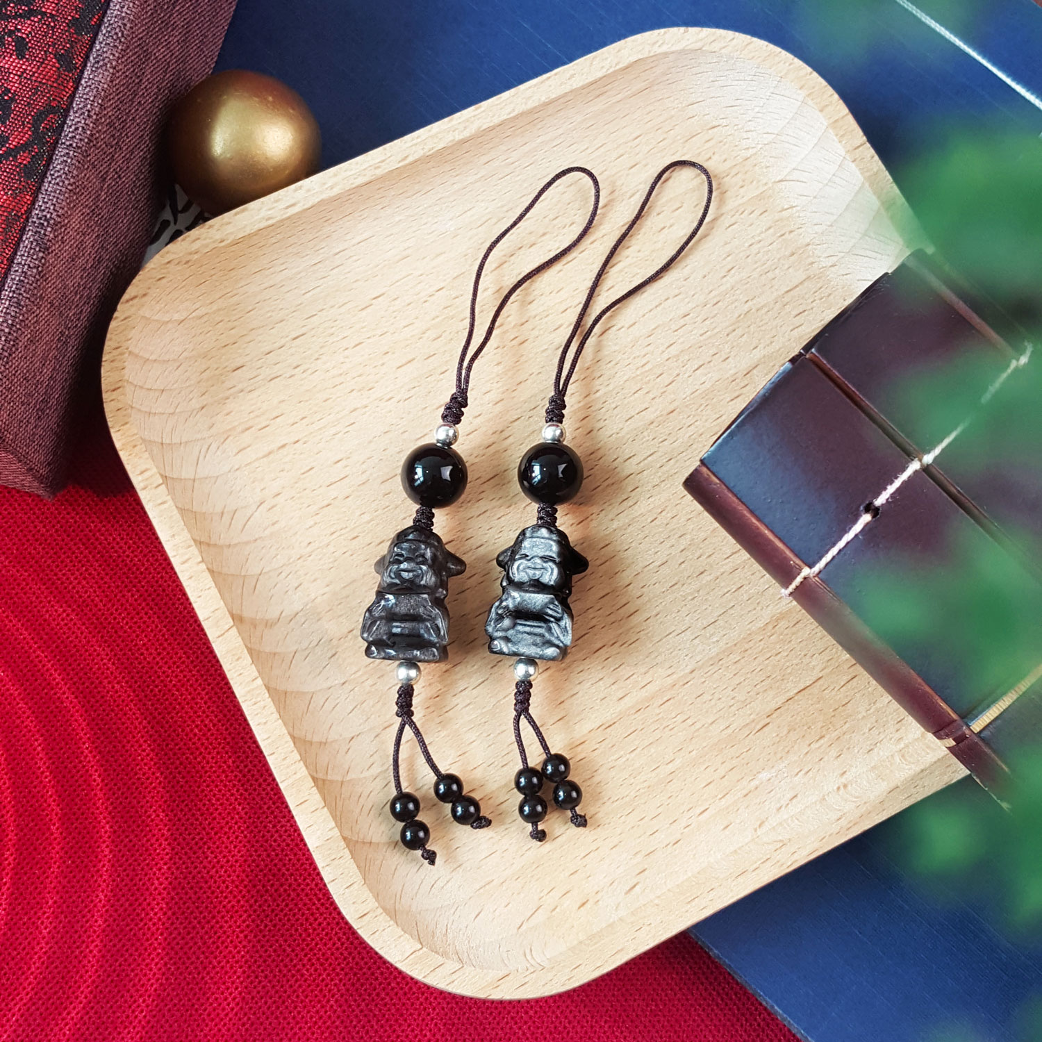 21 Aug - Silver Obsidian God Of Wealth Charm