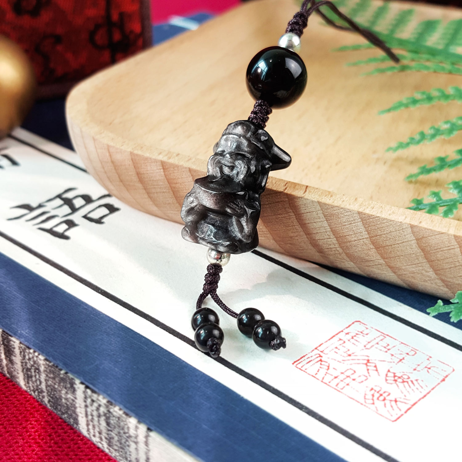 21 Aug - Silver Obsidian God Of Wealth Charm