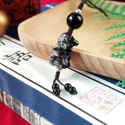 21 Aug - Silver Obsidian God Of Wealth Charm