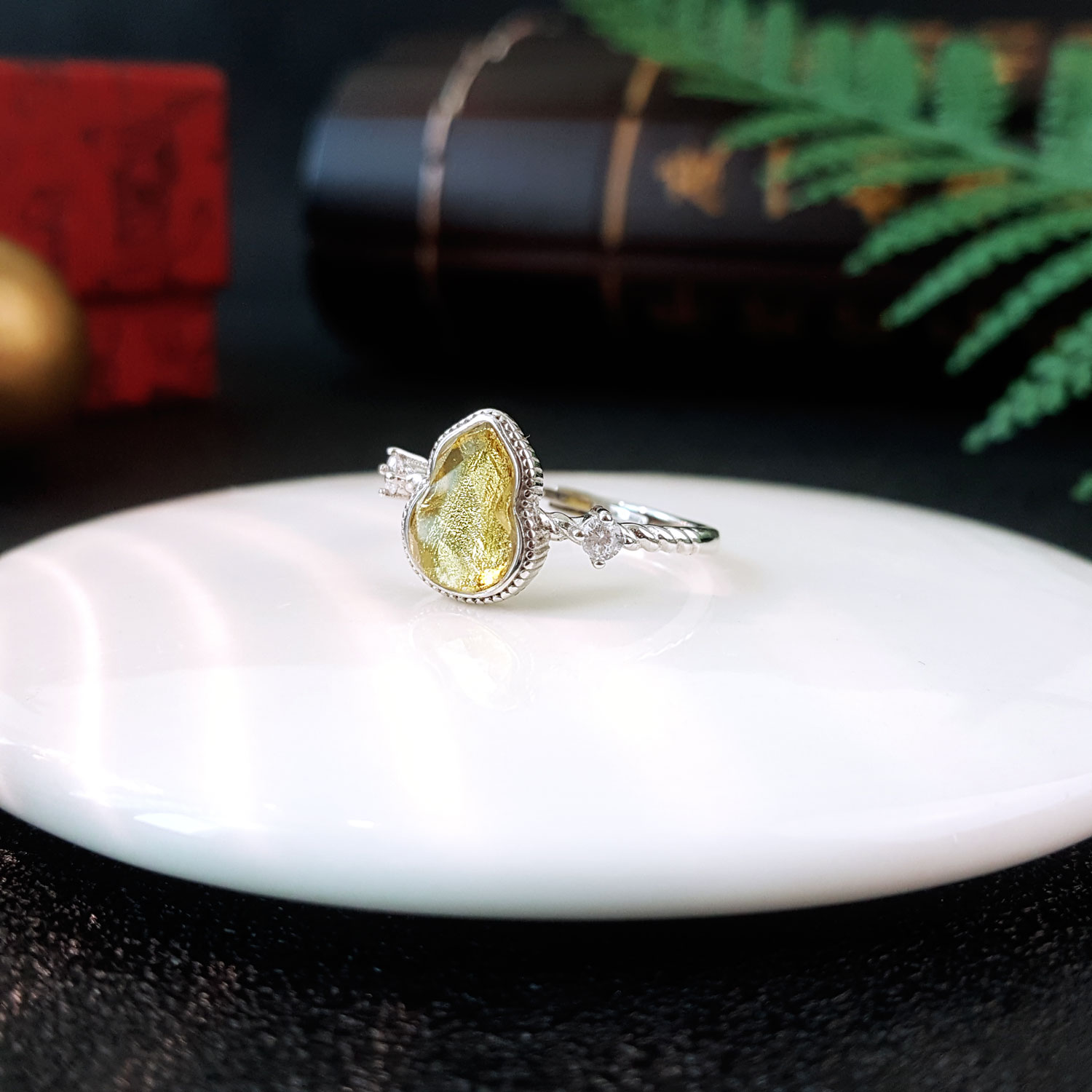 28 Aug - Meteorite Hulu Adjutable Ring