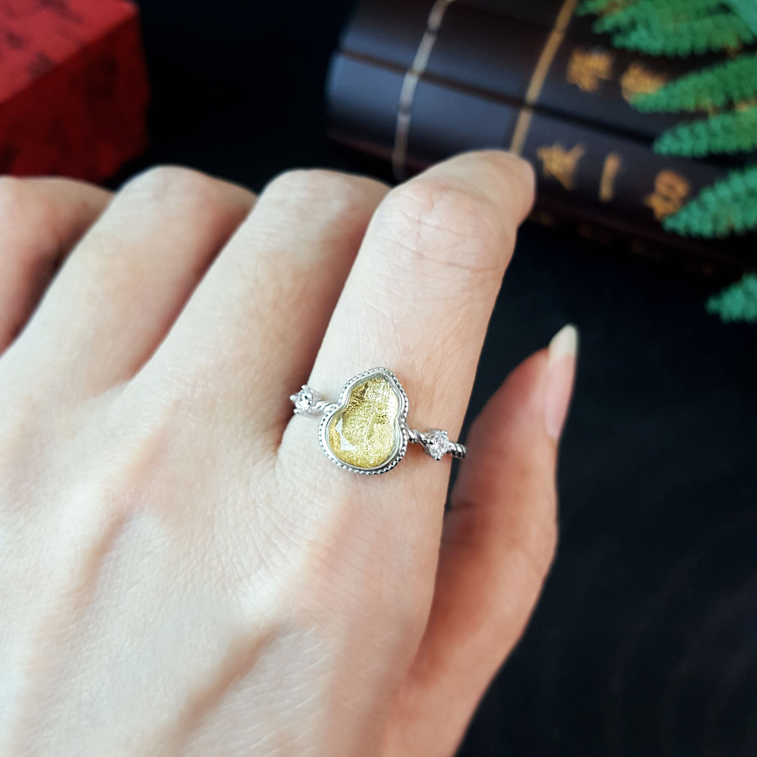 28 Aug - Meteorite Hulu Adjutable Ring