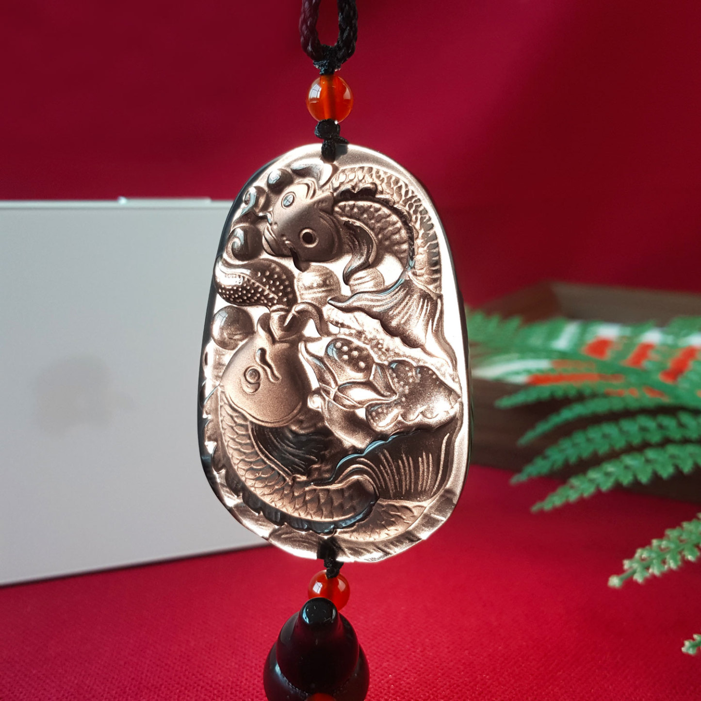 7 Sep - Iced Obsidian Double Fish Charm