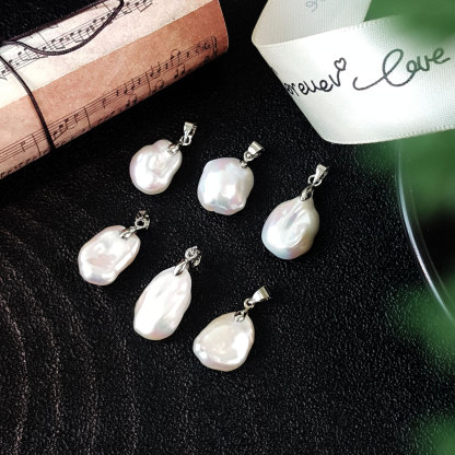 18 Sep - Natural Pearl Free Shape Pendant