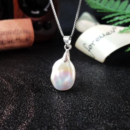 18 Sep - Natural Pearl Free Shape Pendant