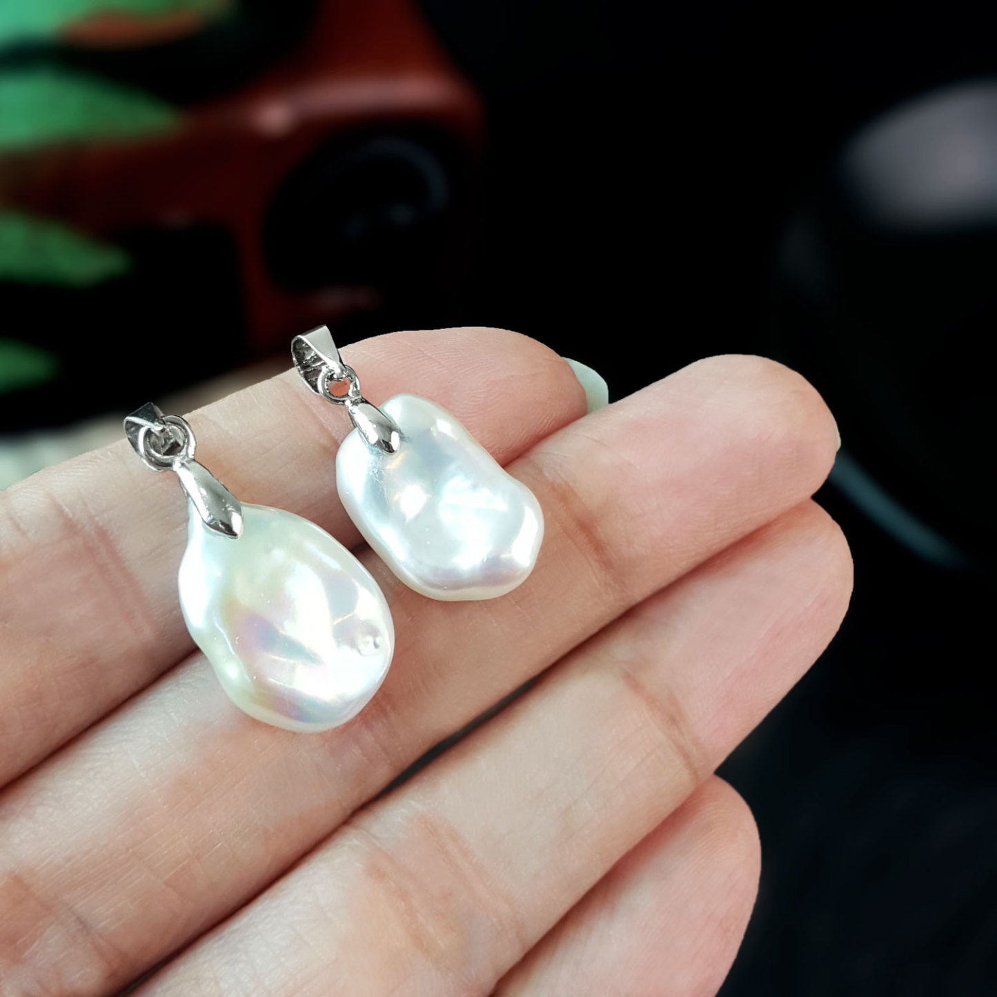 18 Sep - Natural Pearl Free Shape Pendant