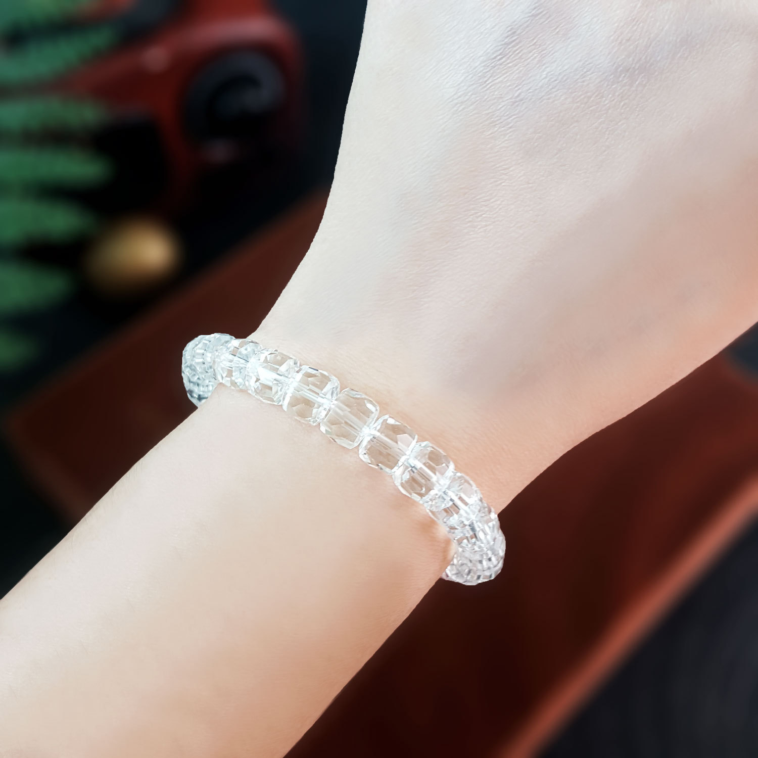 22 Sep - Clear Quartz Stacked Bead Cutting Bracelet
