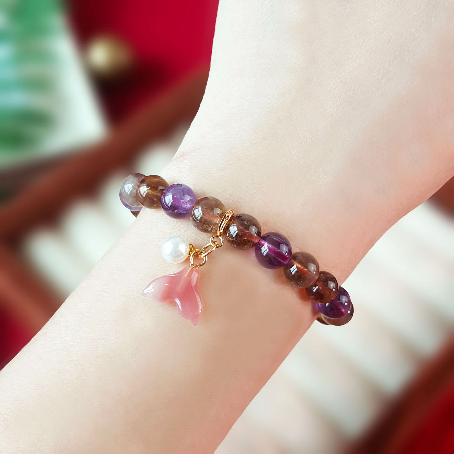 5 Oct - Pearl With Orange Agate Fish Tail Charm - Gold