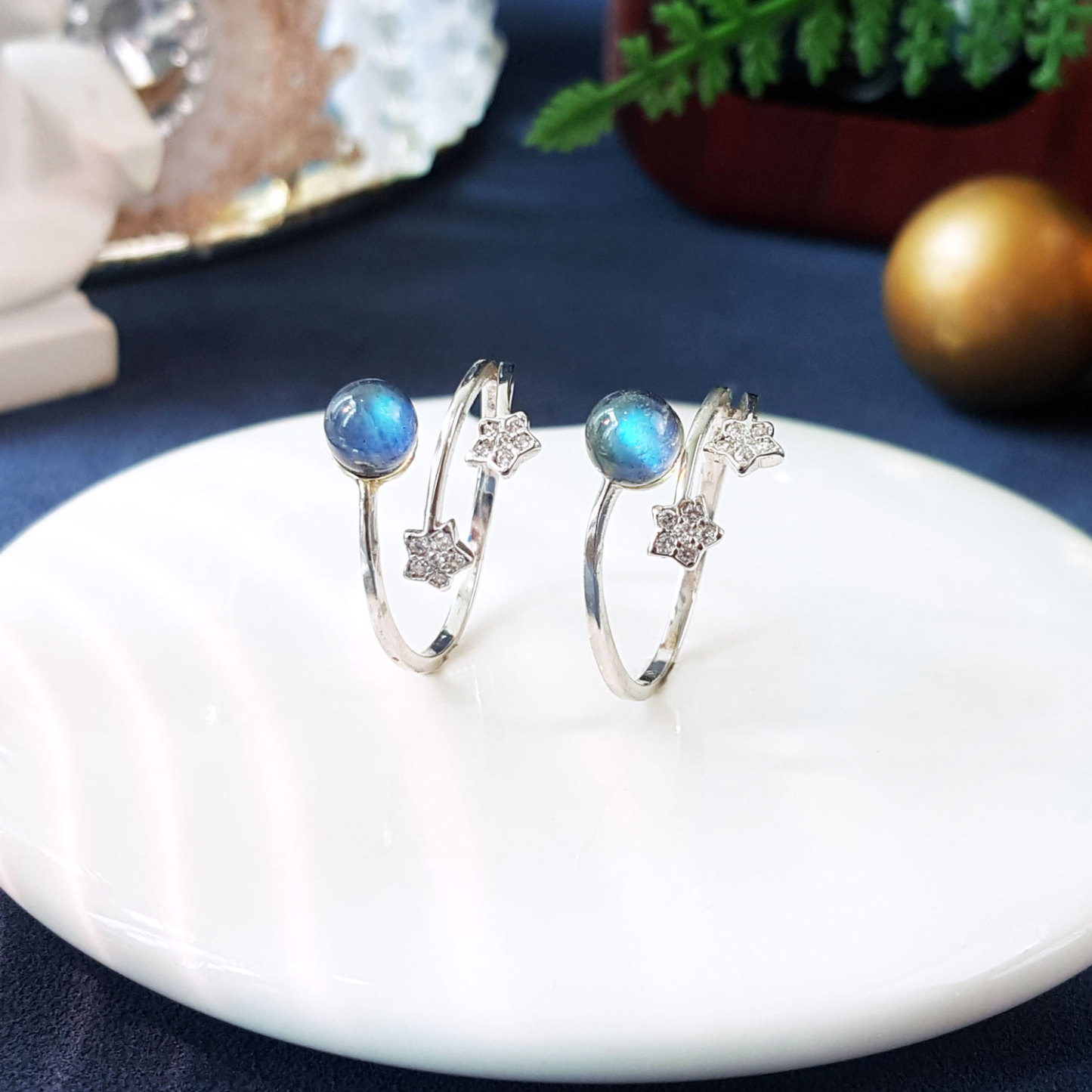 6 Oct - Labradorite Ring - Free Size