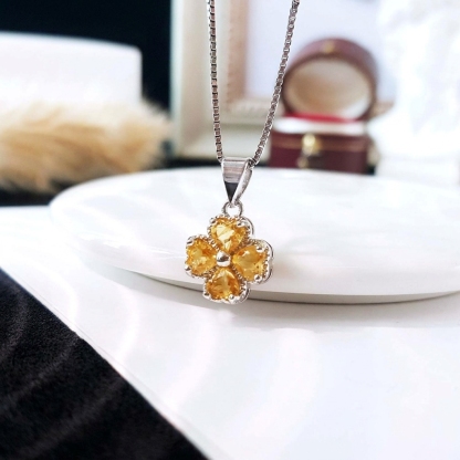 9 Oct - Crystal Love Clover Pendant