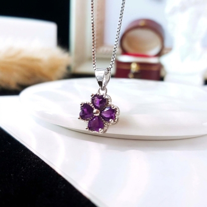 9 Oct - Crystal Love Clover Pendant