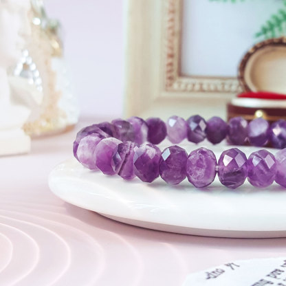 16 Oct - Amethyst Buddha Tooth Stacked Bracelet