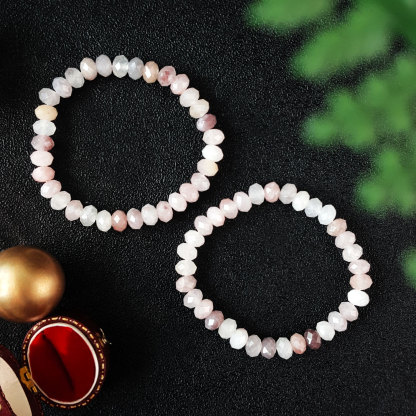14 Oct - Violet Jadelite Stacked Bead Cutting Bracelet