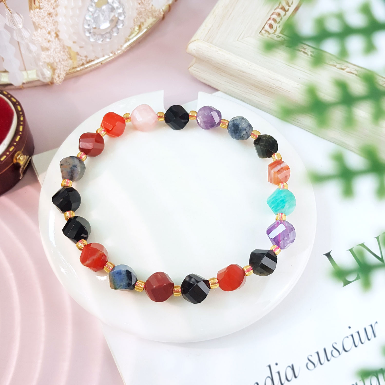 15 Oct - 7mm Mix Crystal S Shape Bracelet