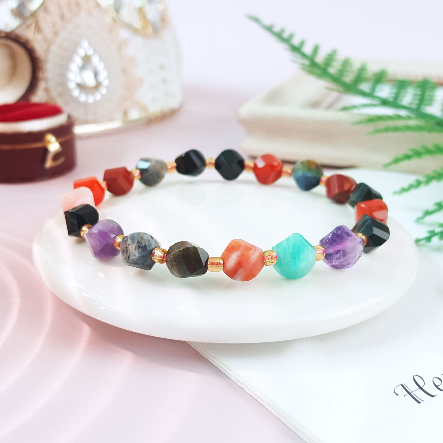 15 Oct - 7mm Mix Crystal S Shape Bracelet