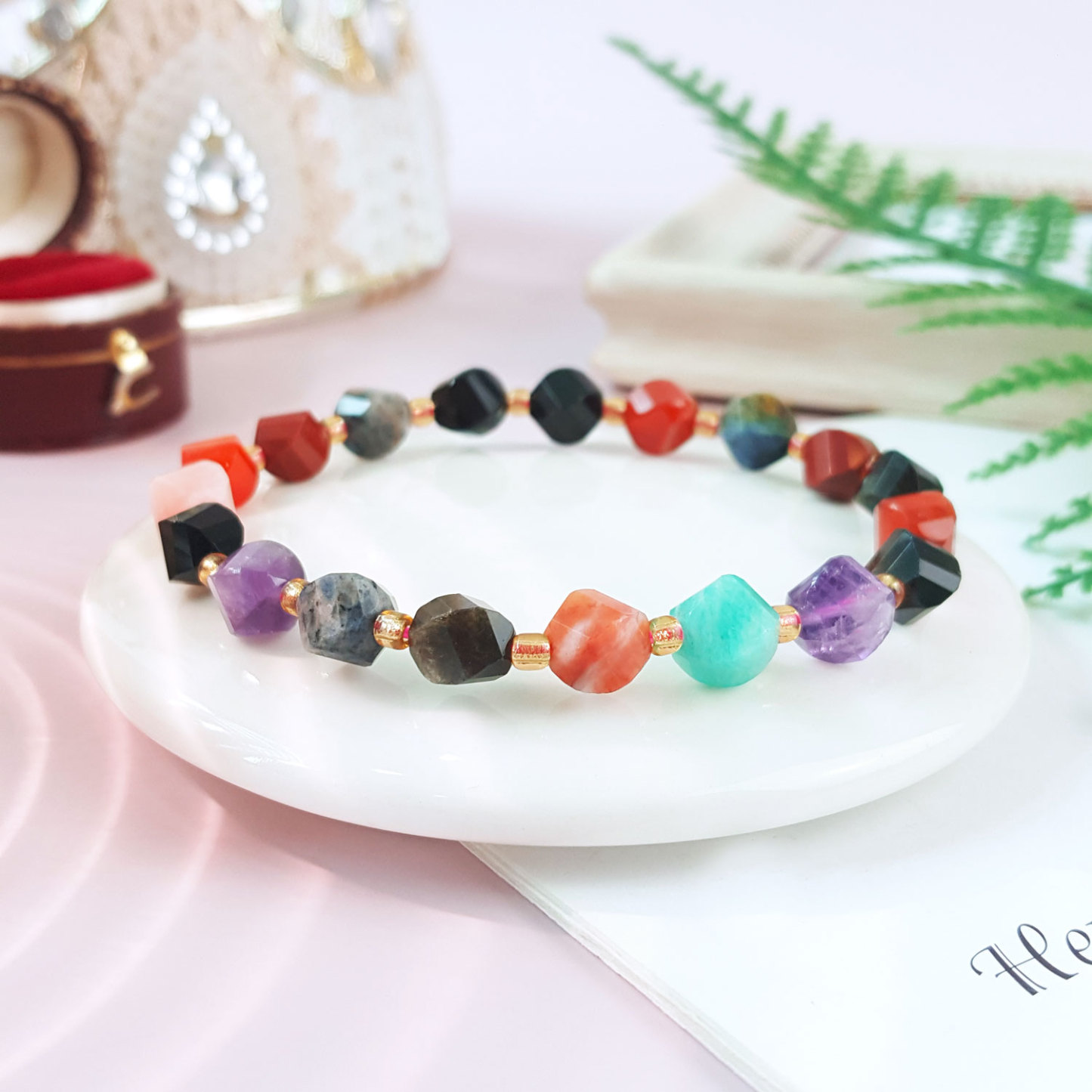 15 Oct - 7mm Mix Crystal S Shape Bracelet