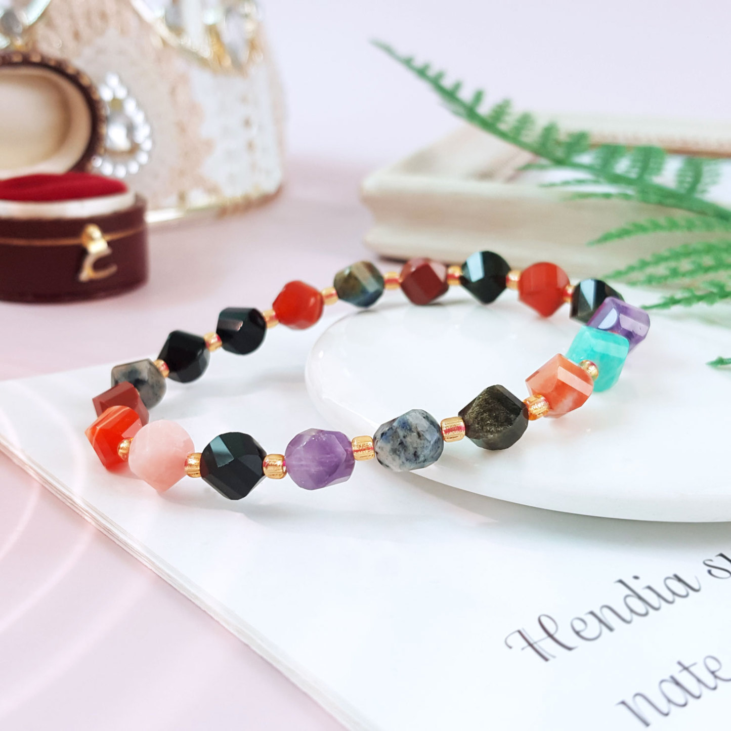 15 Oct - 7mm Mix Crystal S Shape Bracelet