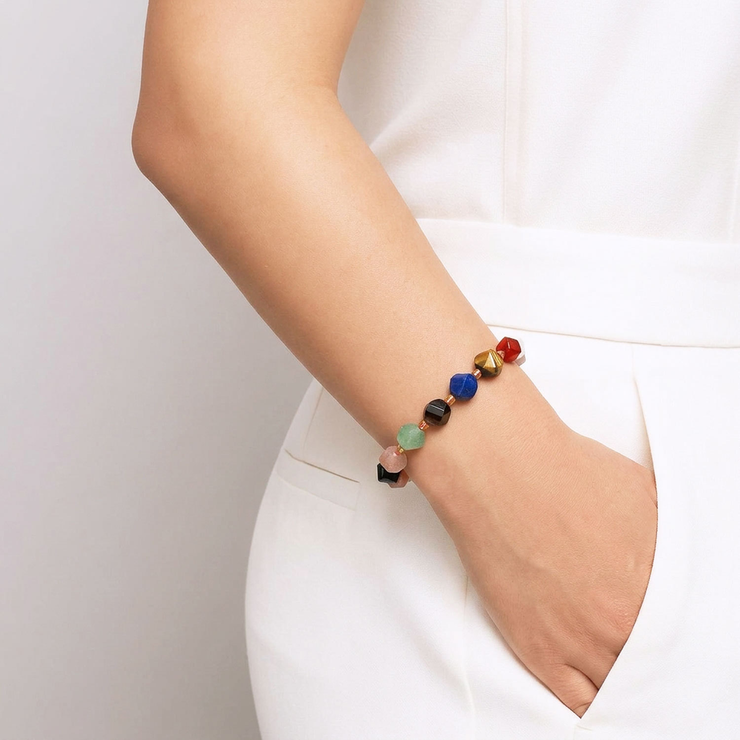 15 Oct - 7mm Mix Crystal S Shape Bracelet