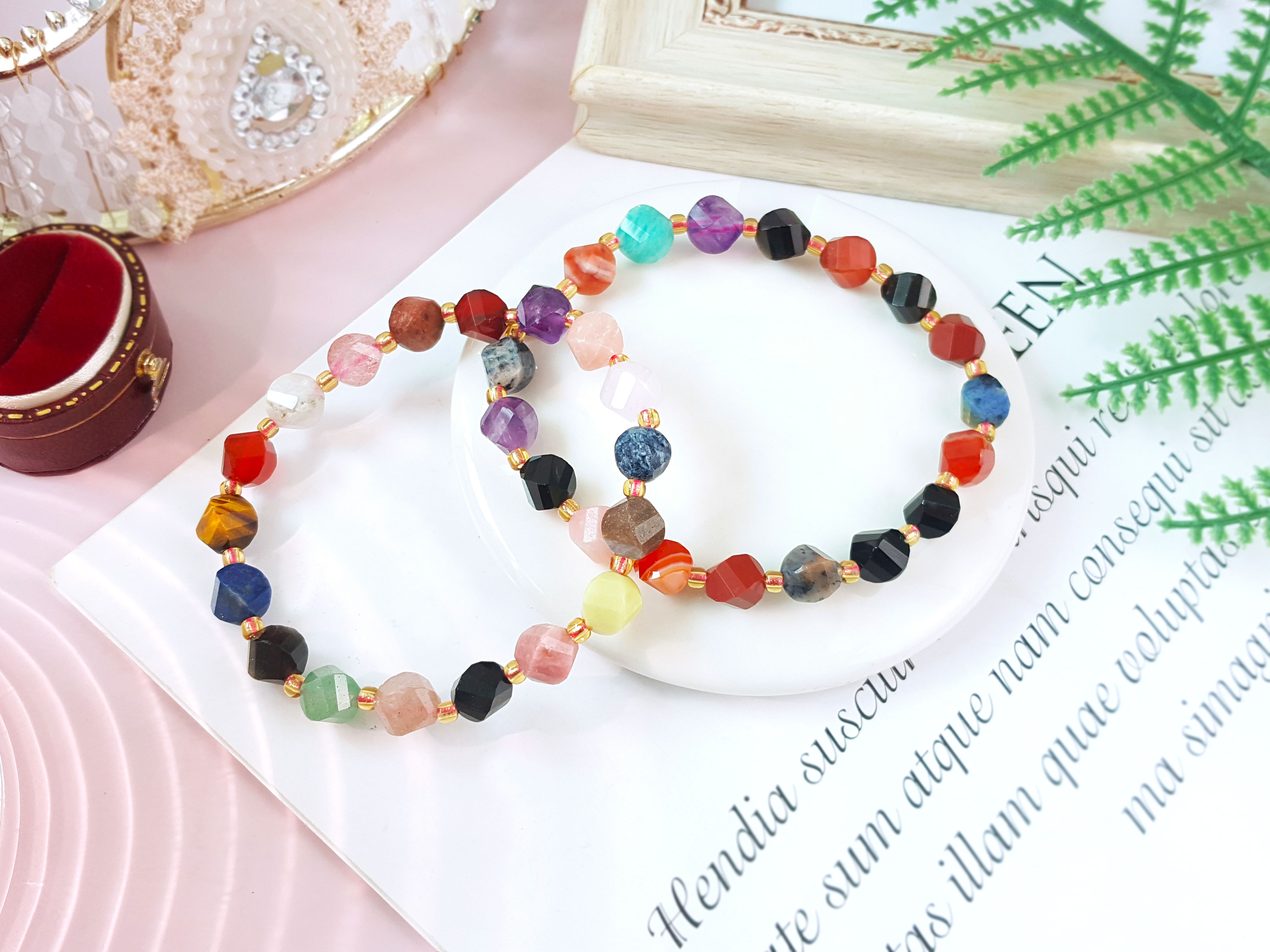 15 Oct - 7mm Mix Crystal S Shape Bracelet