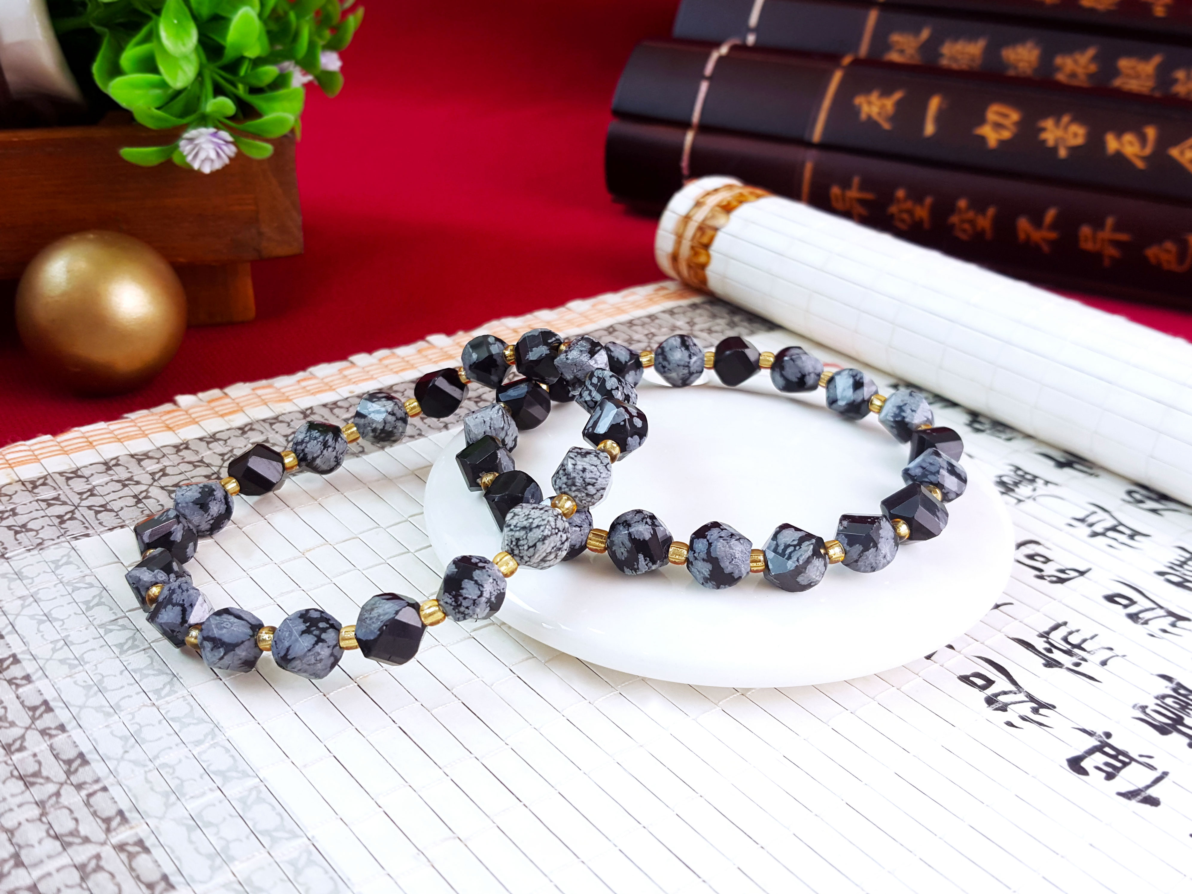 19 Oct - 7mm Snow Flake Obsidian S Shape Bracelet