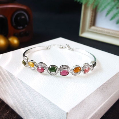 16 Oct - Colour Tourmaline Design Bangle