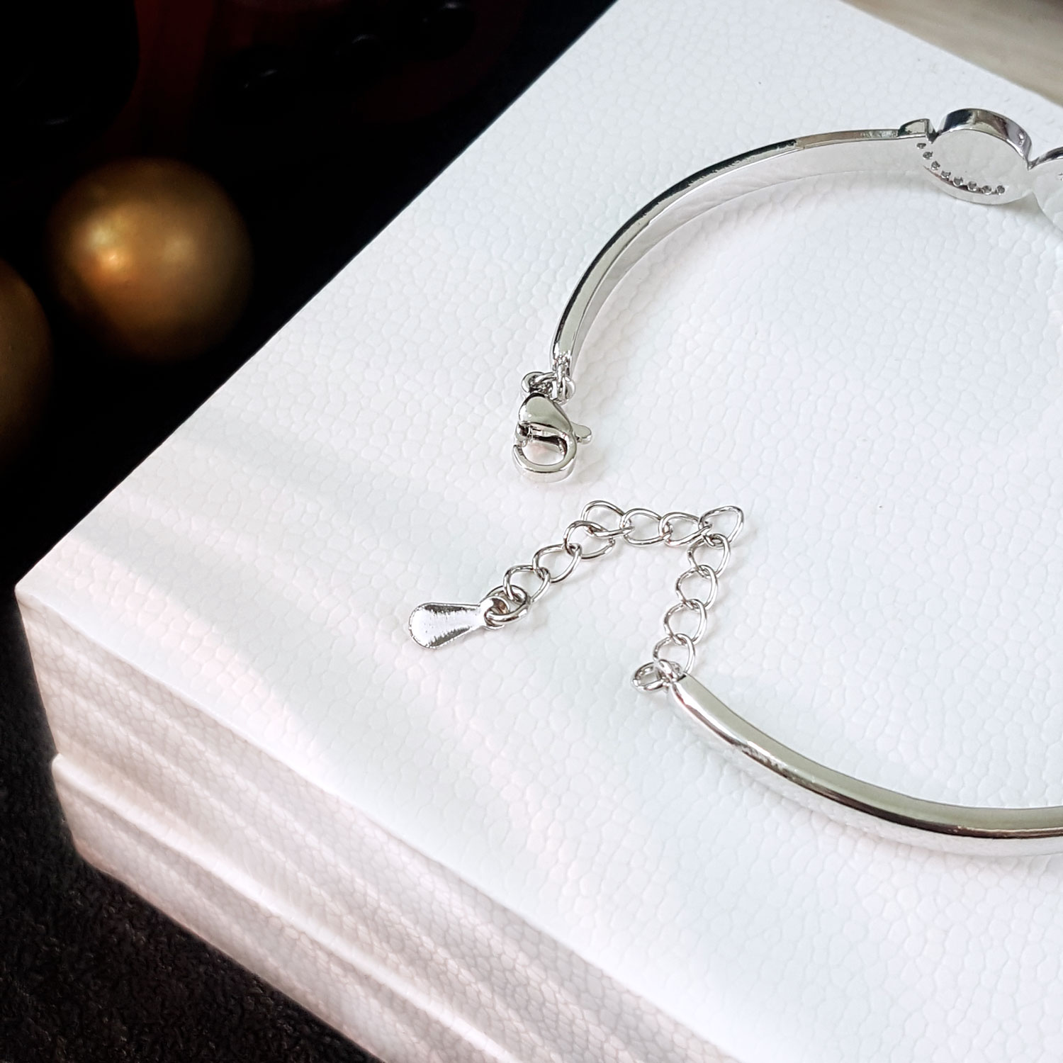 16 Oct - Colour Tourmaline Design Bangle