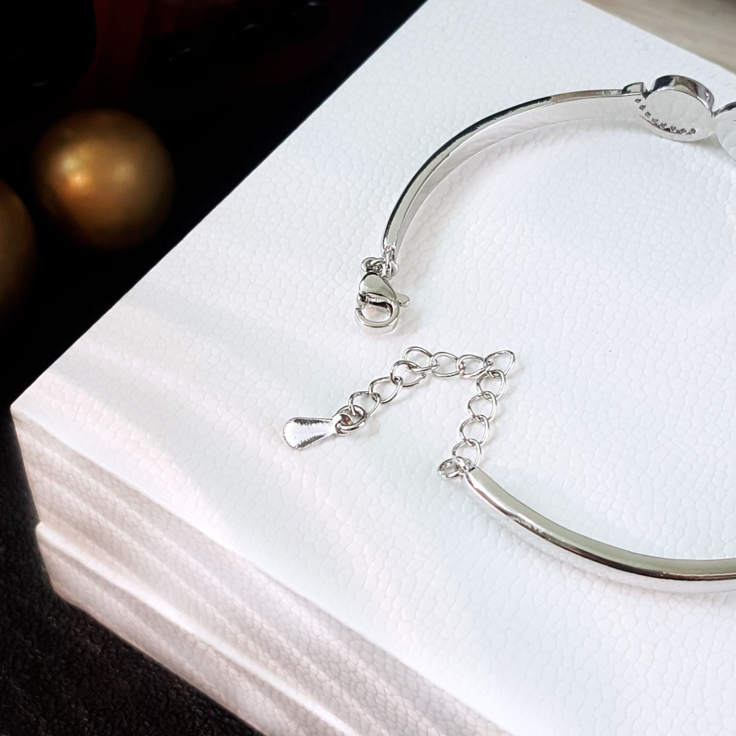 16 Oct - Colour Tourmaline Design Bangle