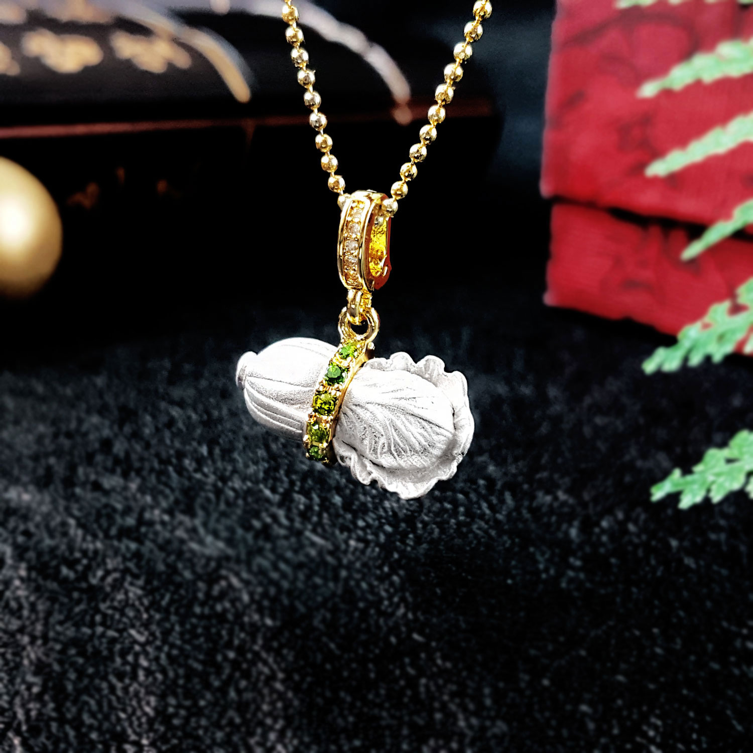 20 Oct - Chinese Cabbage Styling Pendant