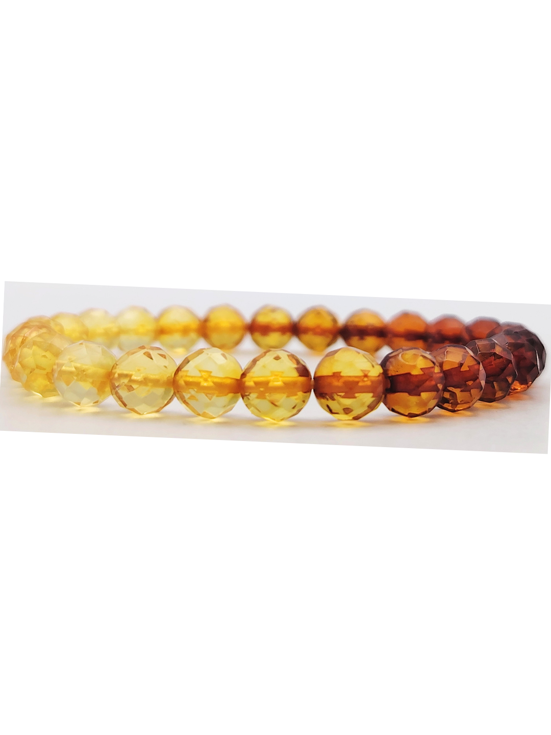 Gradient Amber Cutting Bracelet