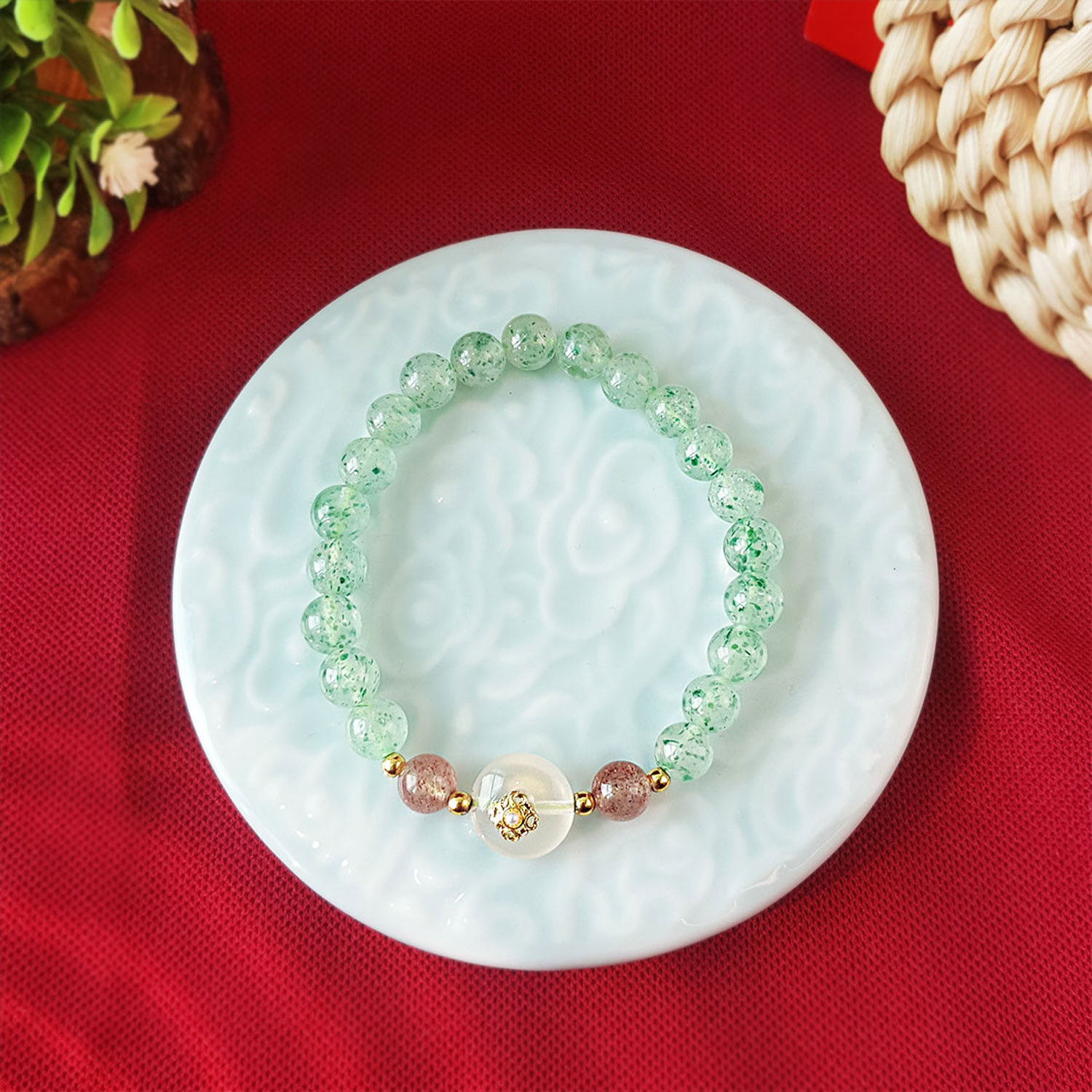 23 July - Green Strawberry with White Agate Buckle Design Bracelet