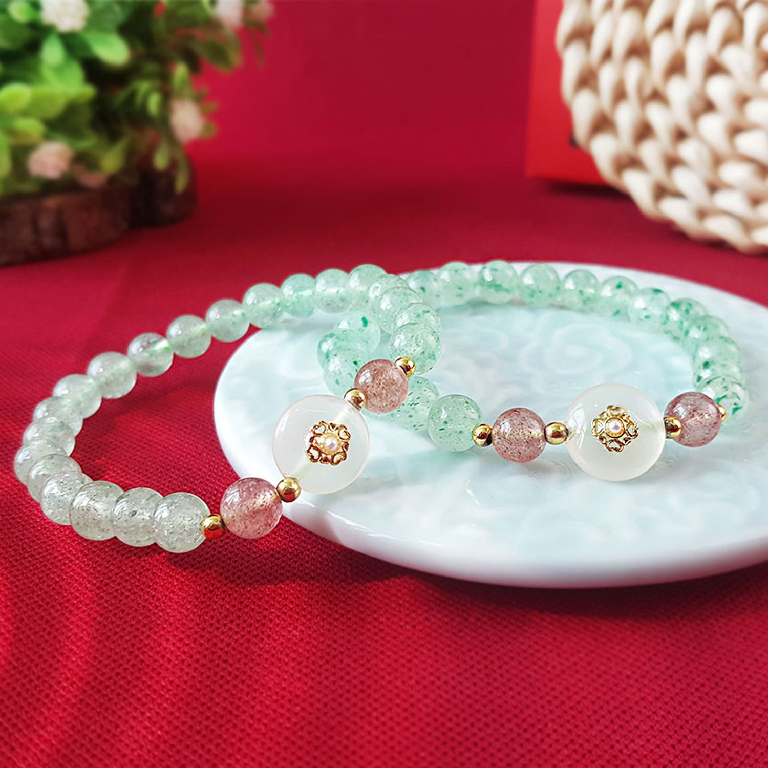 23 July - Green Strawberry with White Agate Buckle Design Bracelet
