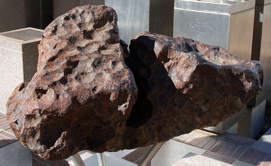 Gibeon (meteorite) - Wikipedia