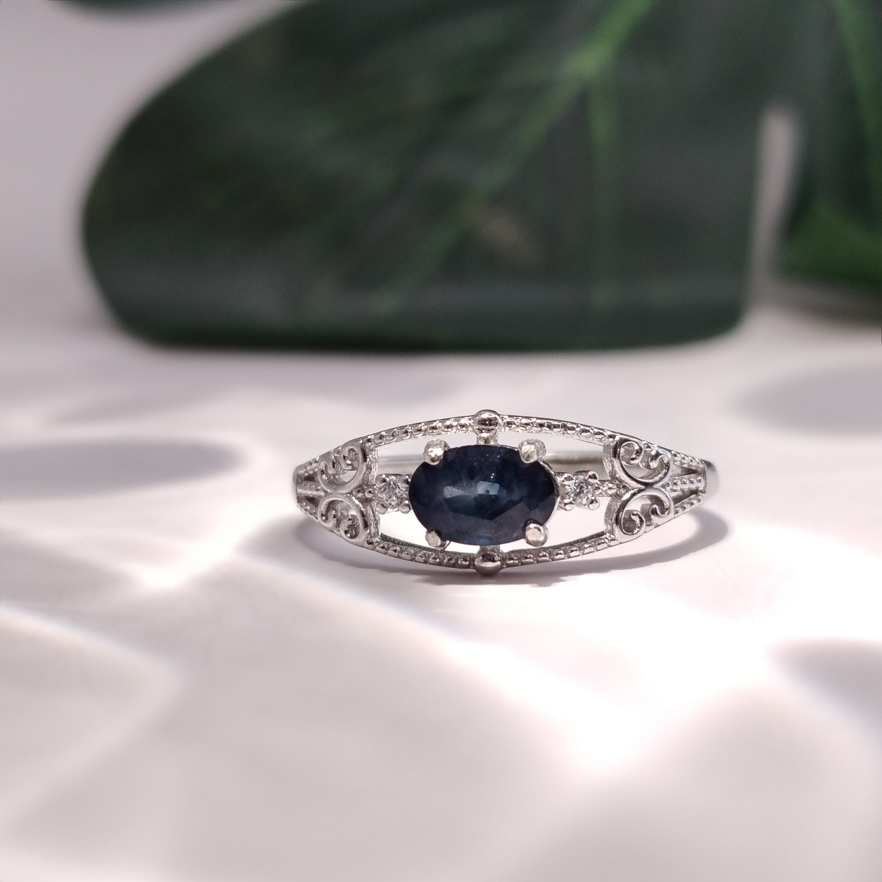 Elegent Blue Sapphire and Zircon Design Adjustable Ring