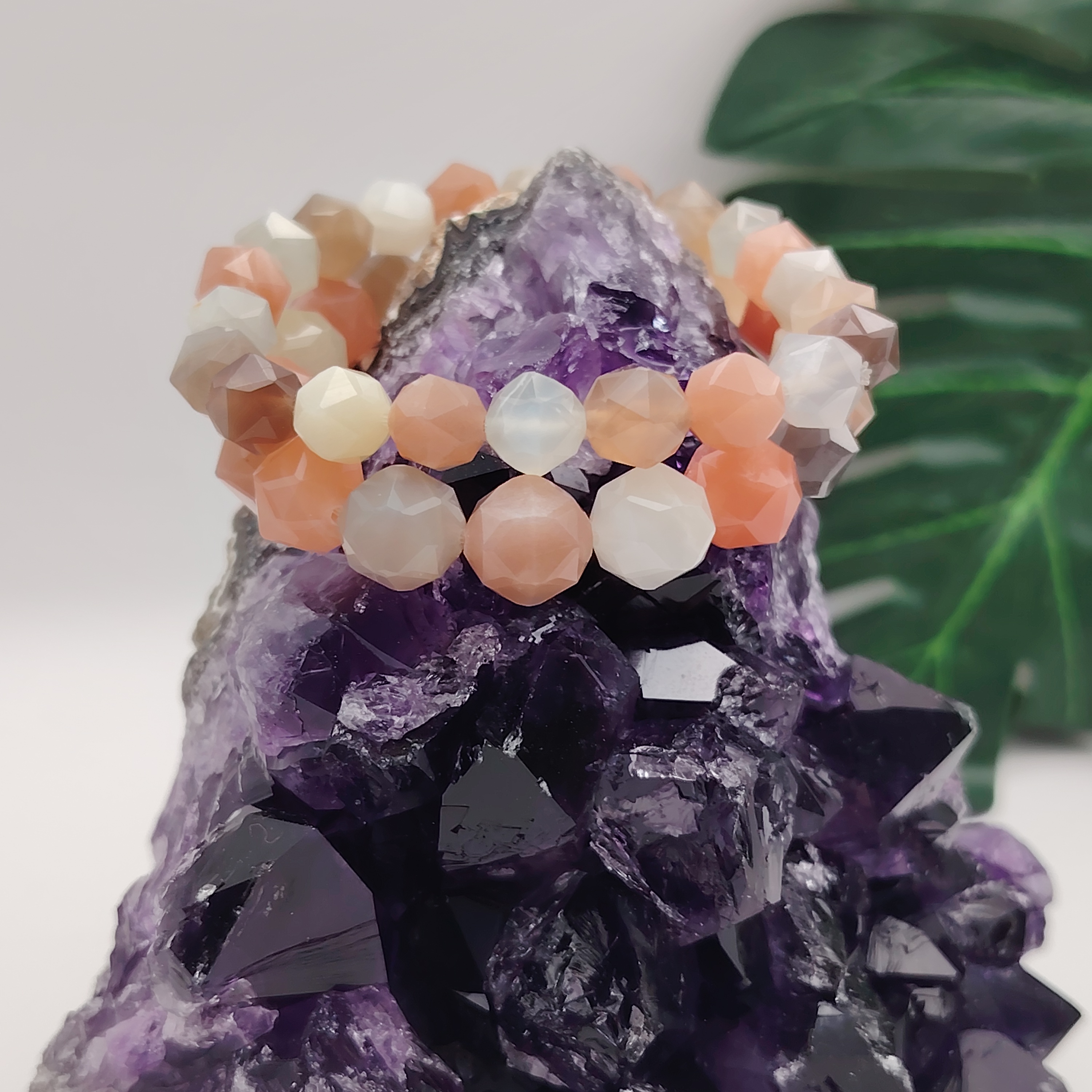Mixed Moonstone Cutting Bracelet