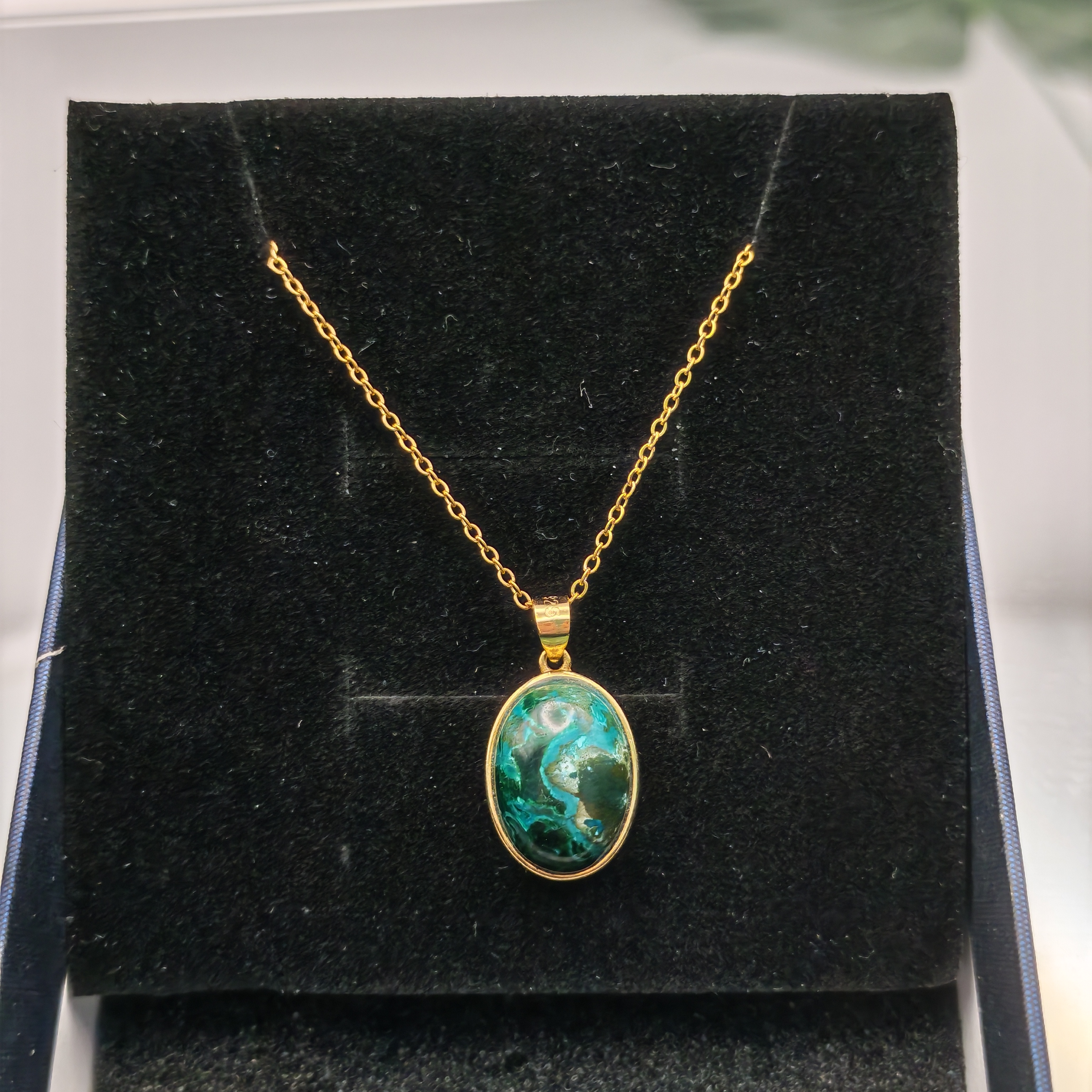 Chrysocolla Oval Shape Pendant (925) - Gold