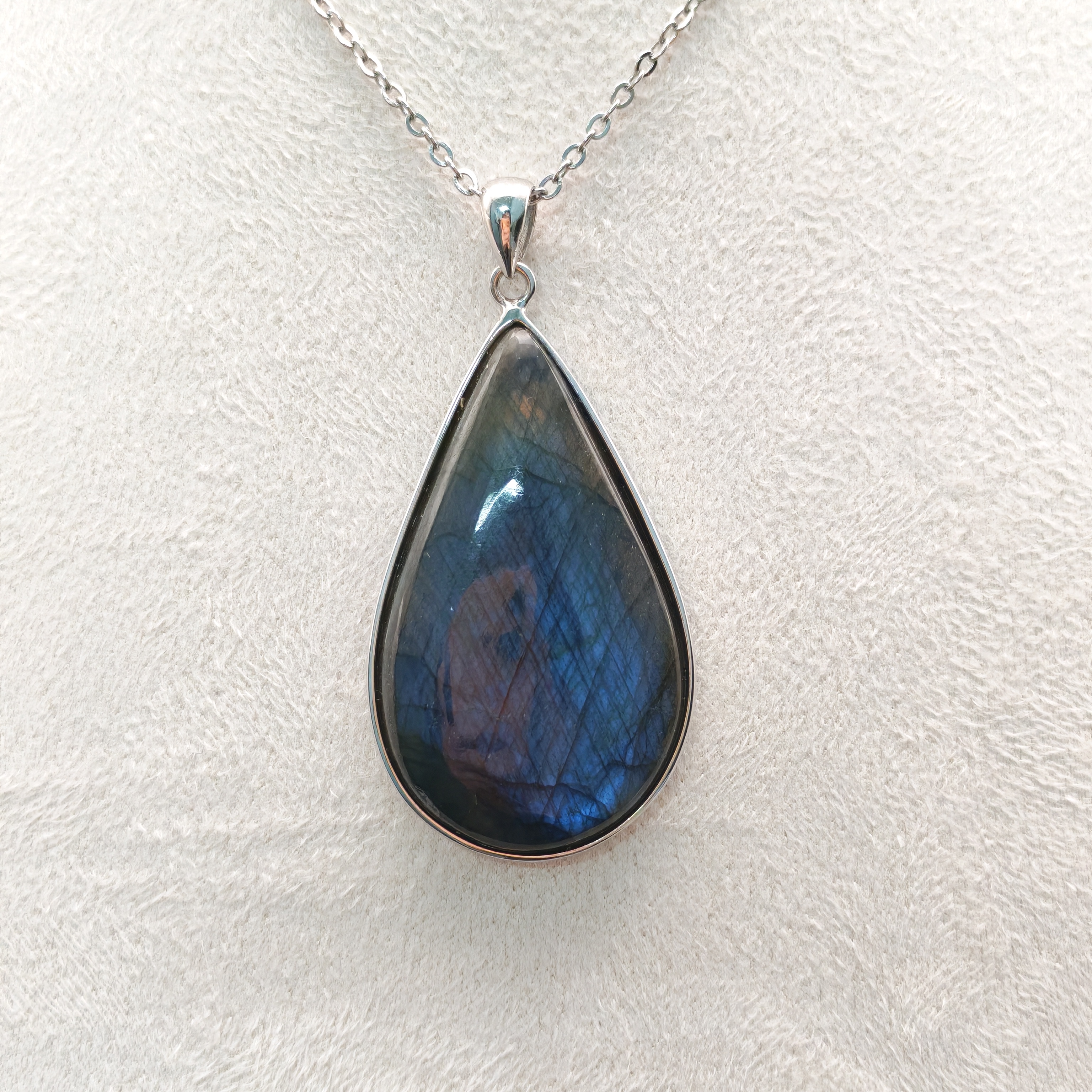 High Grade Blue Shine Labradorite Water Drop Pendant (925)