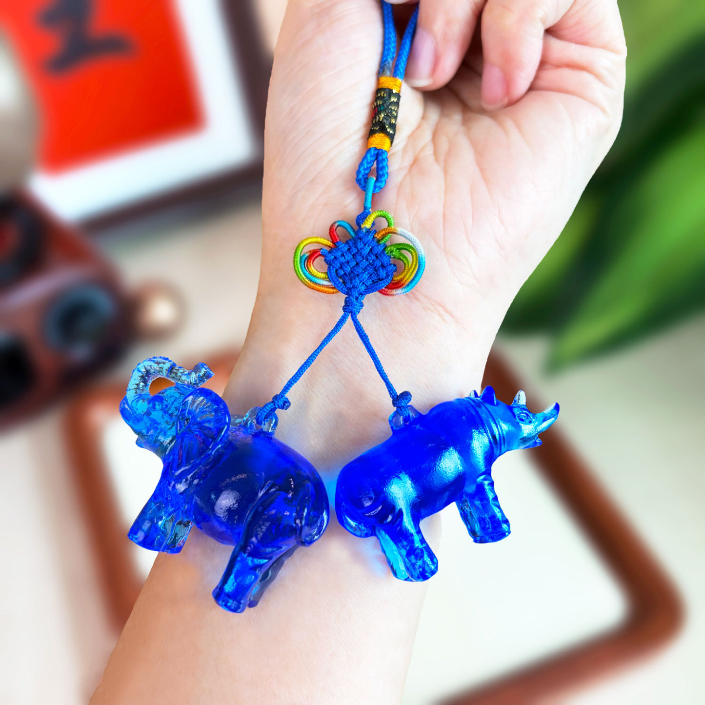 5 Oct - Liu Li Elephant & Rhino Charm