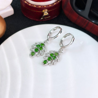 21 Oct - Chrome Diopside Leaf Design Earring