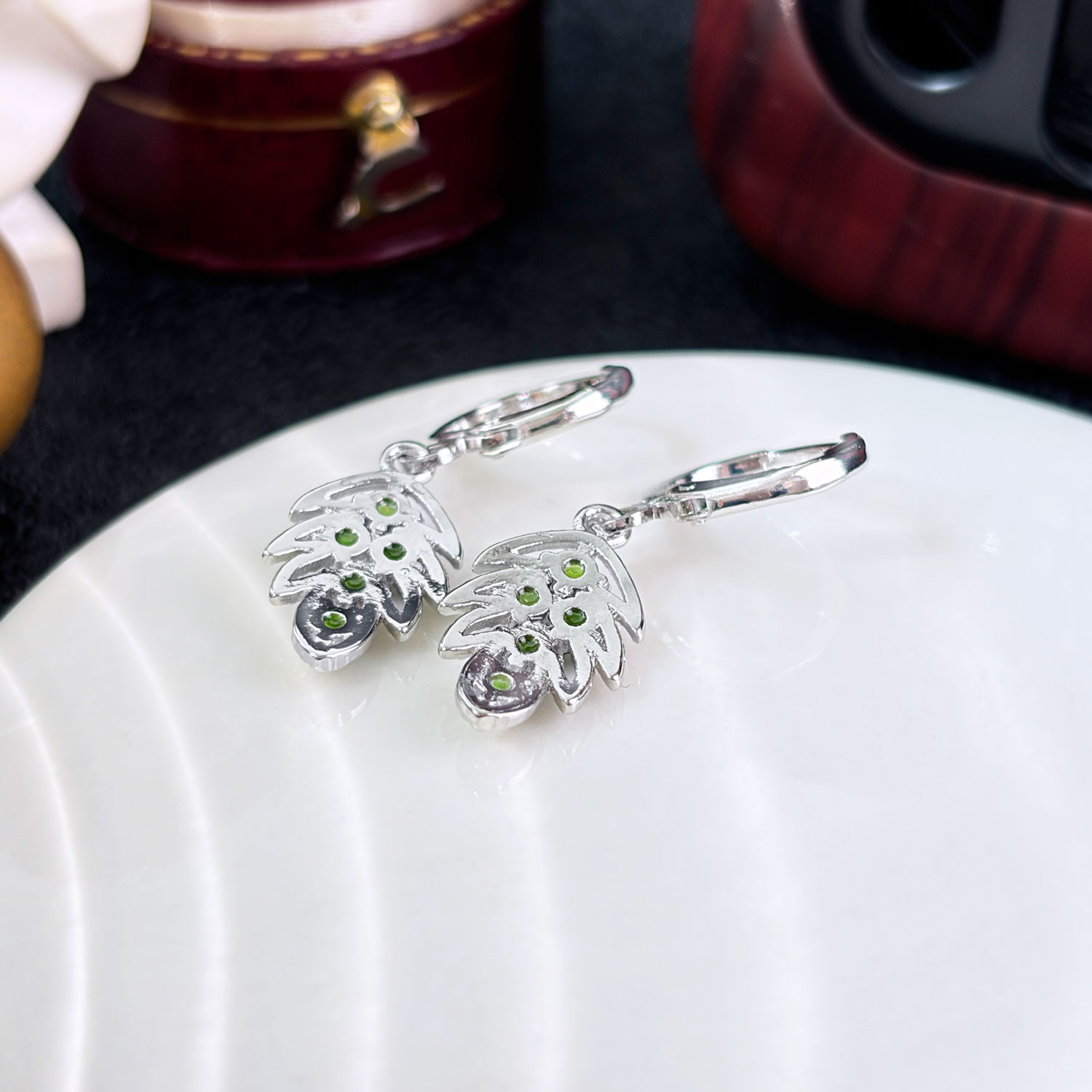 21 Oct - Chrome Diopside Leaf Design Earring