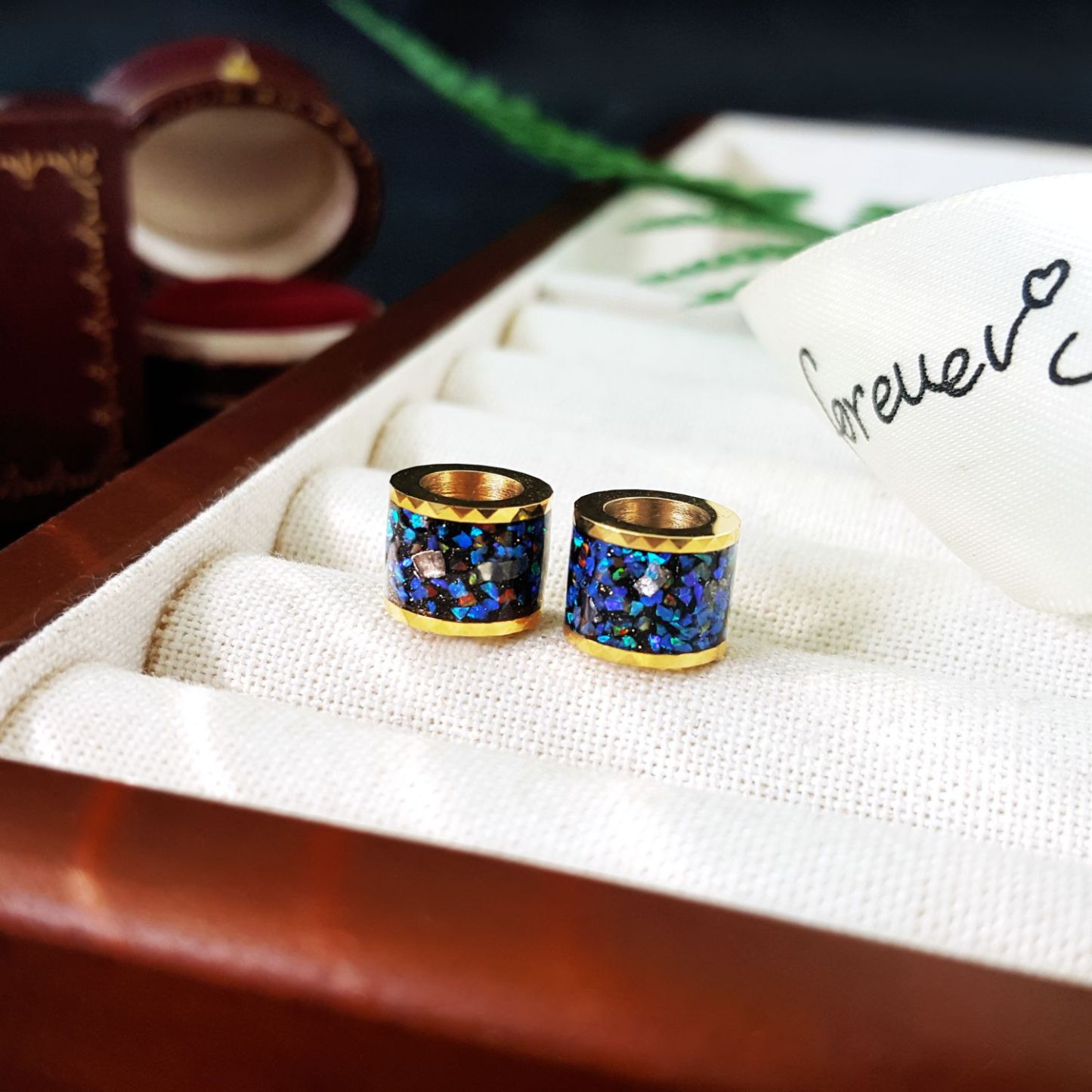 Mixed Ammolite, Opal, Meteorite Cutting Frame Passepatout