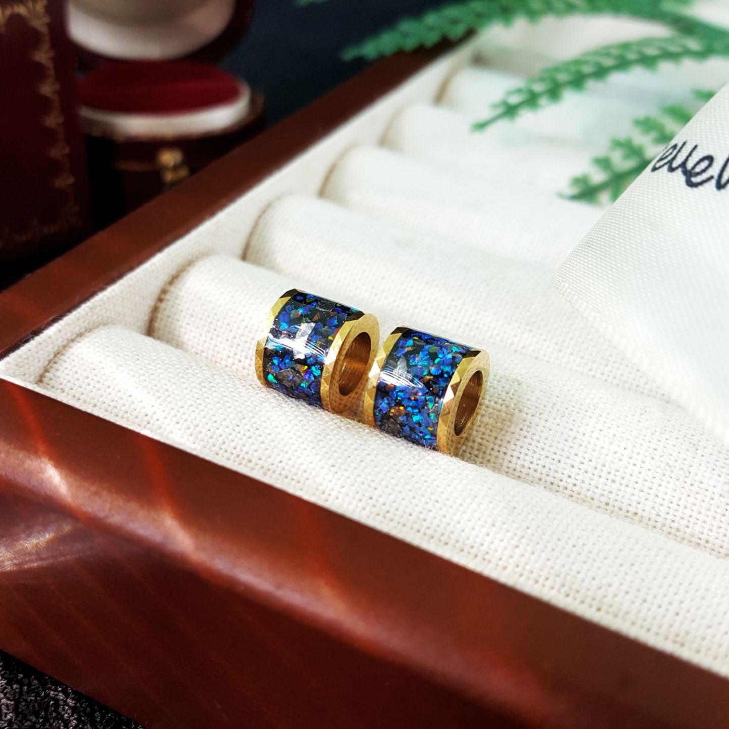 Mixed Ammolite, Opal, Meteorite Cutting Frame Passepatout