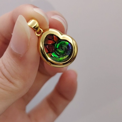 Canada Ammolite Shell Shape Stitching Pendant - Gold