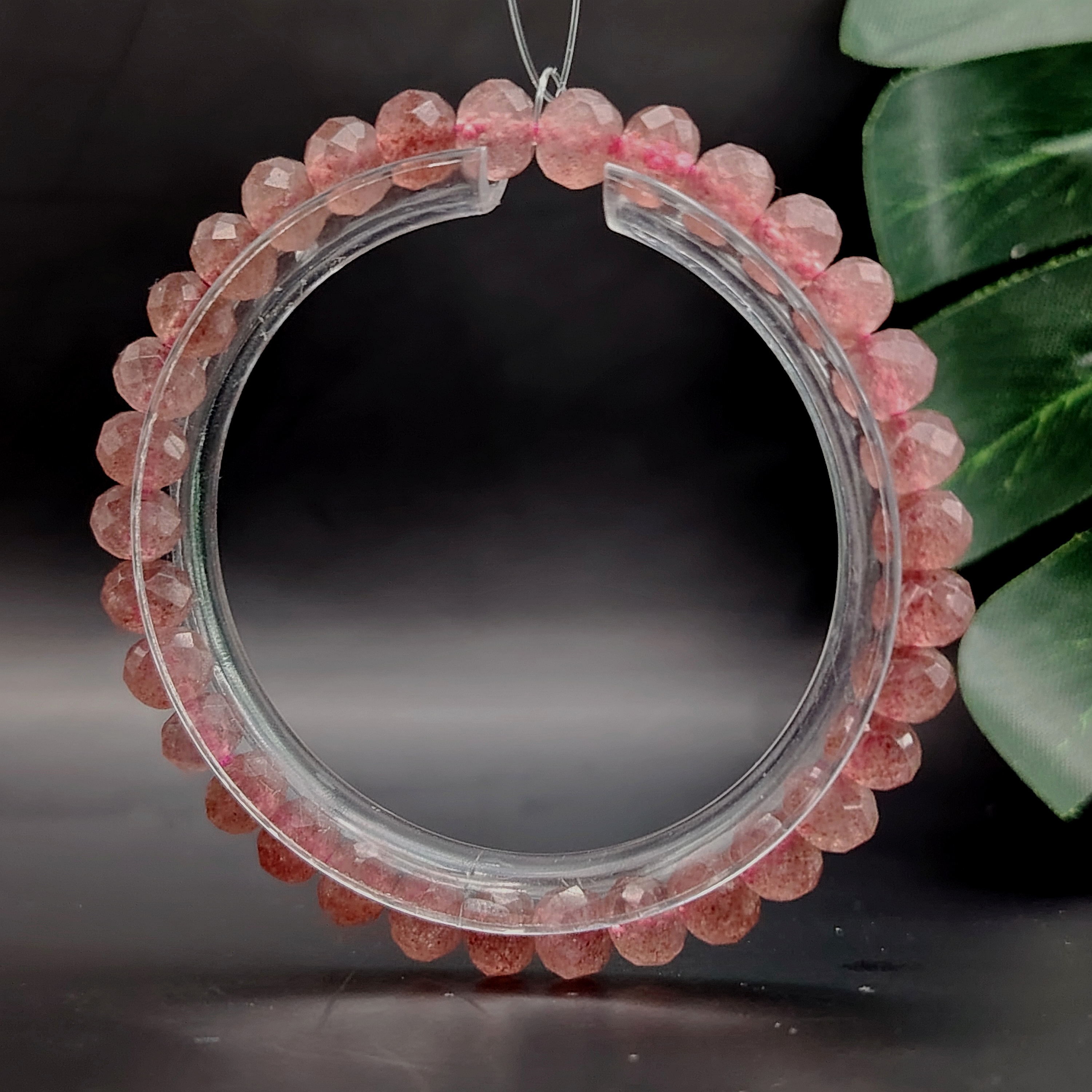 Strawberry Stone Stacked Cutting Bracelet