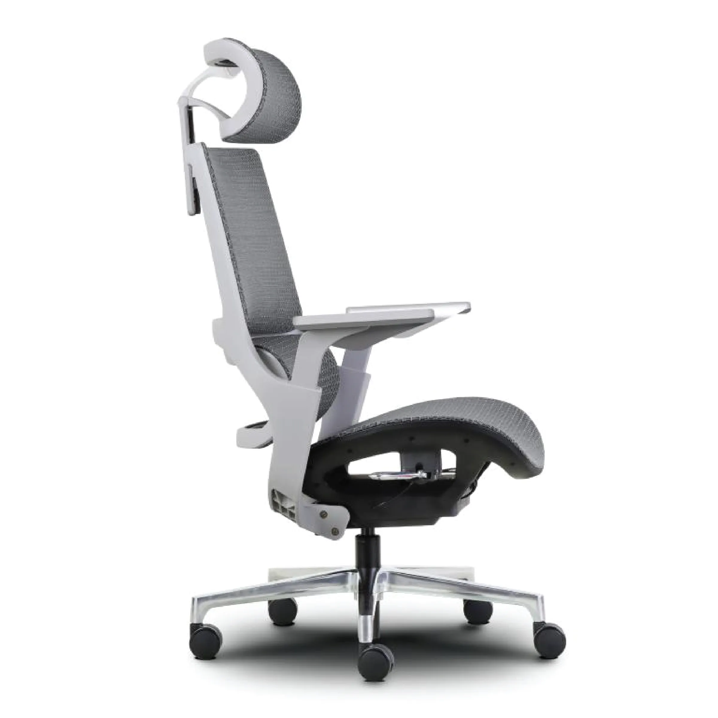 QIN 7 High Back Chair