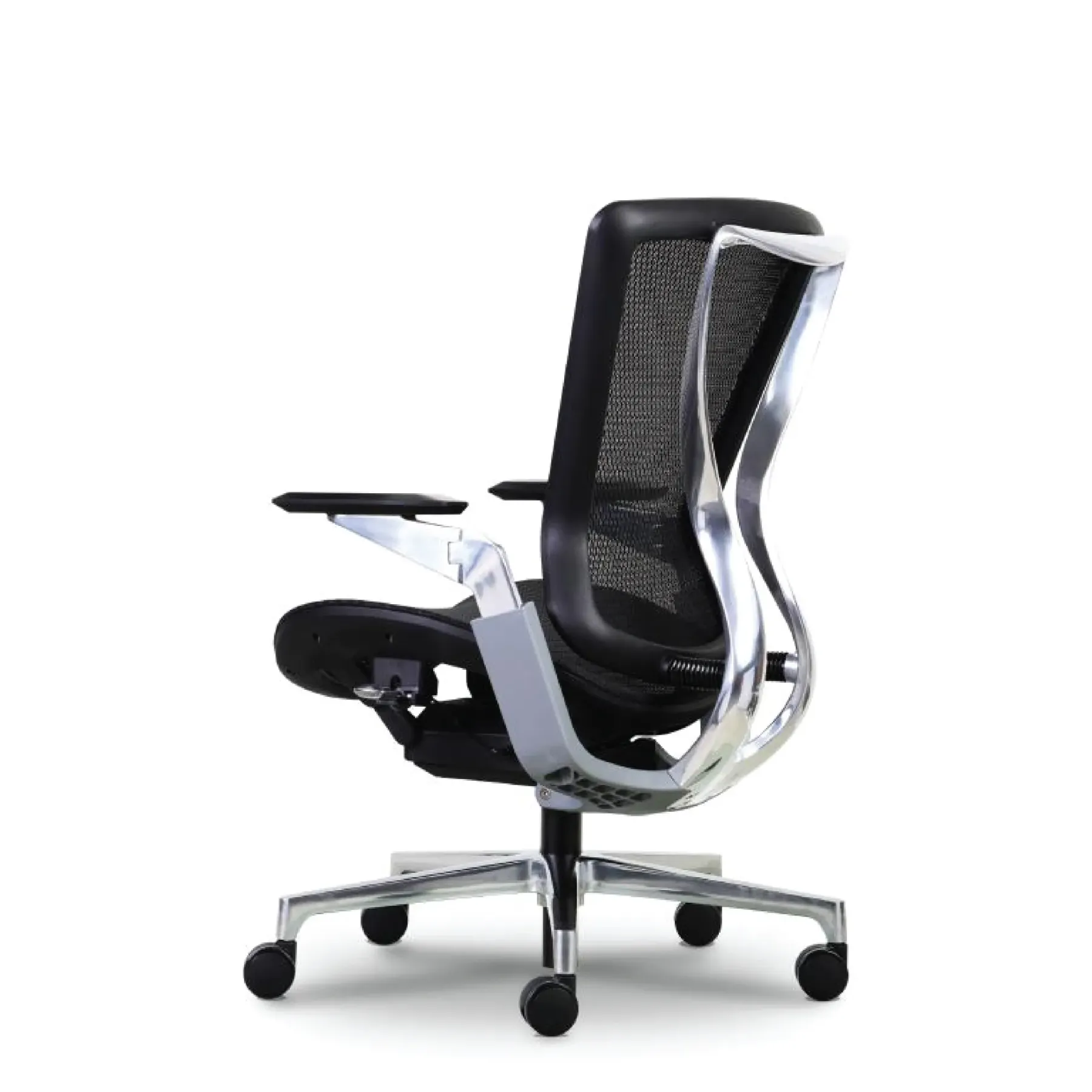 QIN 6 Medium Back Chair